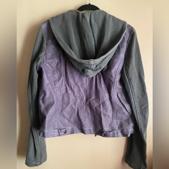Urban Outfitters + Silence Noise: VEGAN LEATHER Fleece Moto Jacket | Siz… - Picture 6 of 7